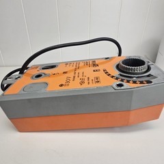 NEW Belimo AFBUP Damper Actuator 24-240V 180 in-lb HVAC Control Motor & Bracket