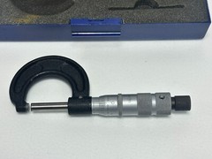 Blue Point Tools USA Outside Micrometer MICB1 0-1″ 0.0001″ w/ Blue Hard Case