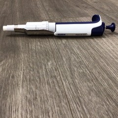 RAININ Pipet-Lite L-10 XLS 0.5-10uL LTS Adjustable Single Channel Pipette