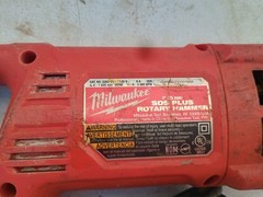 Milwaukee 5262-21 120V 1″ SDS Plus Corded D-Handle Rotary Hammer, 8 Amp 1500 RPM