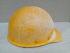 Vintage MSA Skullgard Hard Hat Yellow Fiberglass Safety Helmet – READ