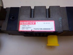 Numatics 152RQ100J000000 Regulator w/ gauge