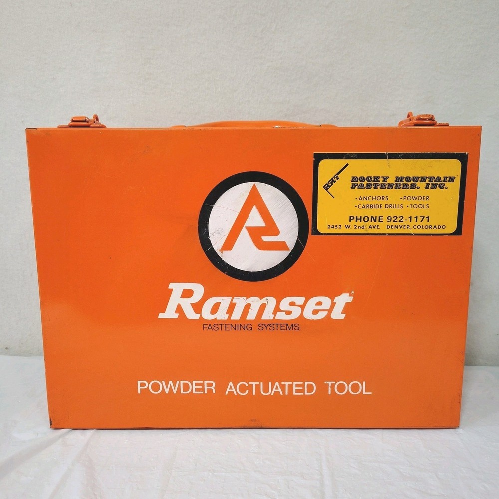 Ramset Powder Actuated Fastener Tool 4160 Mark II with Accessories and Case 1