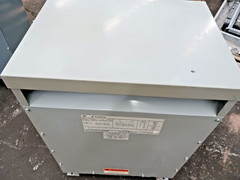 GE 30 Kva 3 Phase Transformer 480 ▲ HV 208 120 LV Wye 9T23B3872