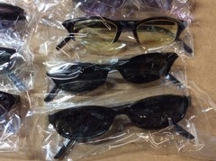 ASSORTED BOX OF SUNGLASSES SUN GLASSES SET OF 12 GLASS COLORED SMALL LENS