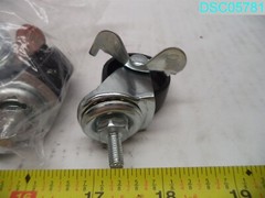 QTY=4:LOCKING CASTER WHEEL’S 2-1/4″ H X 1-1/2″ OD X 5/8″ W STEM 1/2″ L X 1/4″-20