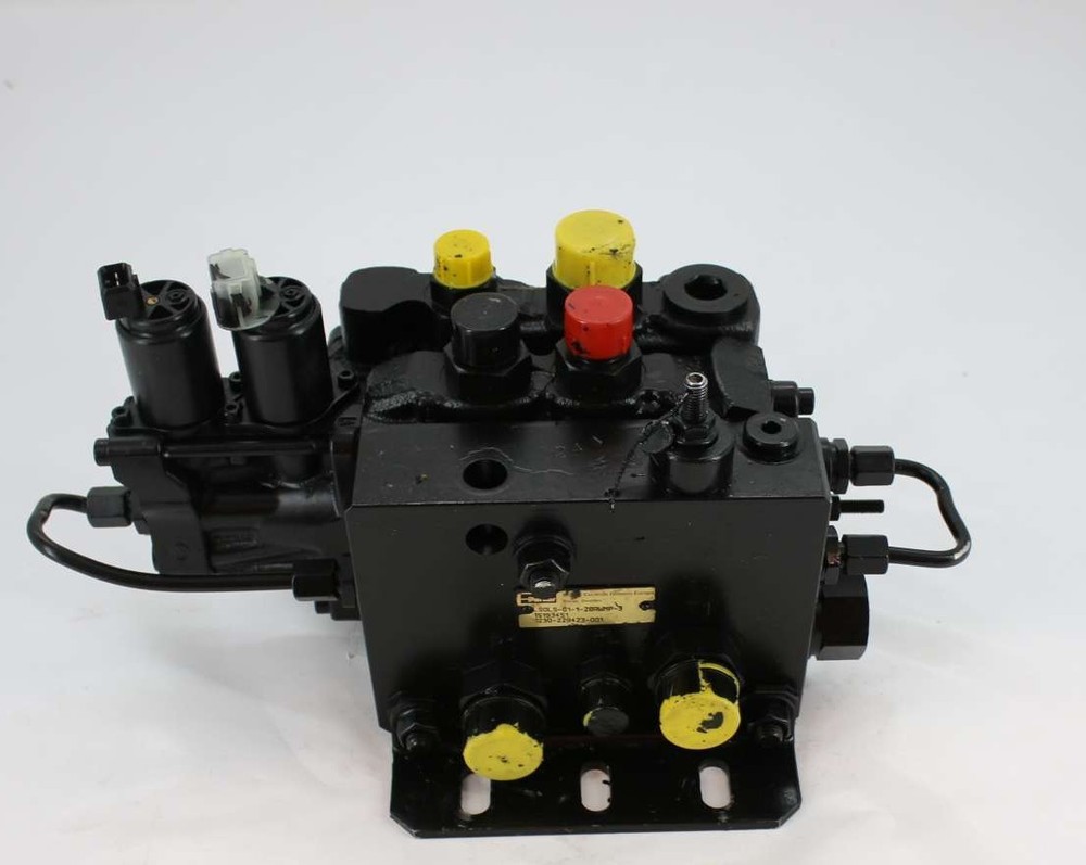 New Parker L90LS-01-1-28RWMP-3 Valve Volvo 15193451 Fits Loaders