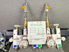Accutron Guardian II Dental Nitrous Gas Manifold W/ Wall Alarm Tank Gauges Hoses