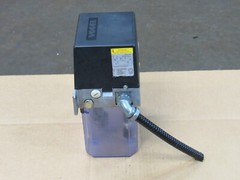 VOGEL LUBRICATOR PUMP MKU2-KW3-10003-V13 230V 16BAR 0.2L/MIN – USED