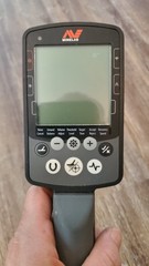 Minelab Equinox 800 Waterproof Metal Detector with Headphones!