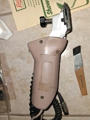 Lister Showman Animal Clippers 12 volts – no battery- tested and works well .
