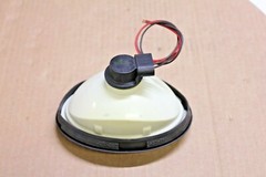 3.5 x 5.25″ dual brightness 12 volt oval amber warning light