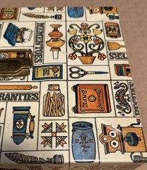 Retro 70s Ballonoff Metal Tin Home Porta File Box w/ Key 12-1/2 x 10 x 6–1/2 Vtg