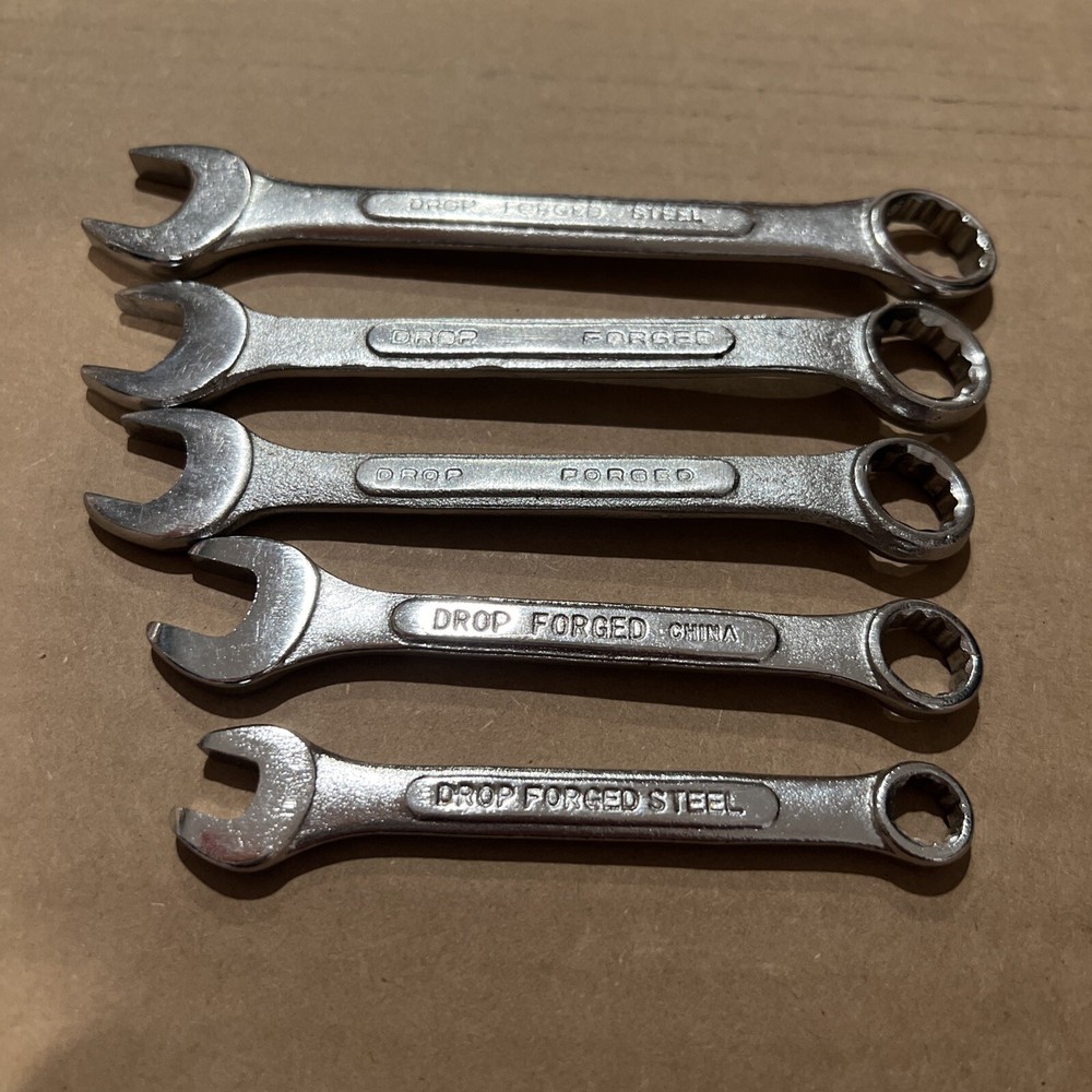 Wrenches 5/16″, 7/16”, 1/2”, 9/16”, and 5/8” Standard Combination Set SAE