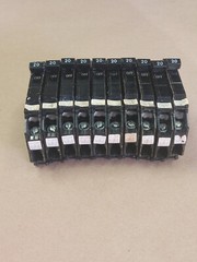 GE TYPE TQP 20 AMP BREAKER SINGLE POLE, 1/2 INCH WIDTH.PRE-OWNED.FREE SHIPPING.