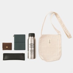 TRAVELER’S COMPANY Natural Cotton Sacoche Reversible Pocket Bag Thailand