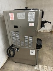 2019 Taylor C709 Single Soft Serve Ice Cream Maker Machine Freezer 220V