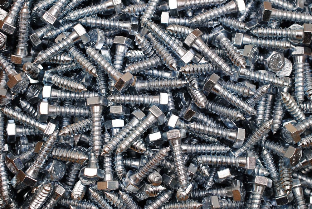 (200) Hex Head 5/16 x 1-1/4 Lag Bolts Zinc Plated Wood Screws A307
