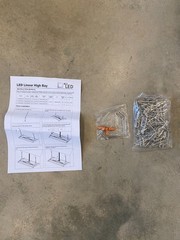 LED Linear High Bay Warehouse Factory Garage Shop Light 200-300W 5,000K