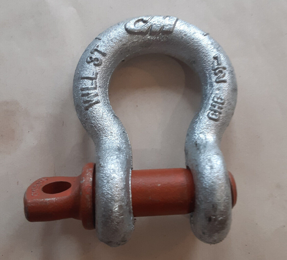 Columbus McKinnon M650G – Shackle- Screw Pin -Galvanized -Size 1/2″ WLL 3 ton