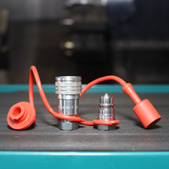 1/4″ AG Hydraulic Quick Couplers Set – 3/8″ SAE Thread