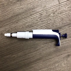 RAININ Pipet-Lite L-10 XLS 0.5-10uL LTS Adjustable Single Channel Pipette