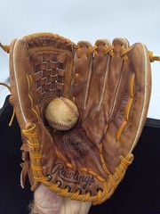 Rawlings Heritage Series XFG140S Glove 14 RHT MADE IN USA G2U