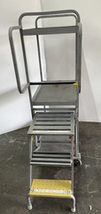 NATIONAL 3 STEP PICKING/ STOCKING CART MODEL # 800873