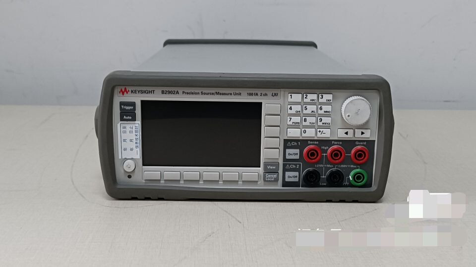 KEYSIGHT/ AGILENT B2902A Precision Source/Measure Unit, 2 ch, 100 fA, 210 V, 3 A