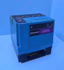 HONEYWELL RM7895-A-1014 S7800A1001 R7849A1023 BURNER CONTROL MODULE