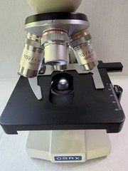 OMAX M82E Binocular Compound Microscope LED Mechanical Stage 4X 10X 40X 100X