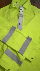 Northern Safety 47″ Hi-Vis Yellow Gray Reflective Raincoat Jacket XL
