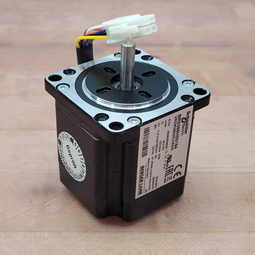 Schneider Electric BRS366HS0194 Stepper Motor, 28.3 VAC, 11.9 VRMS/1000 RPM