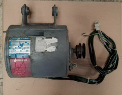 Dexter T400 Front Load Washer Motor 1PH, Dexter P/N: 9376-293-009 USED
