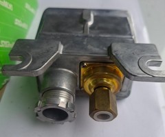Saginomiya SNS-C110PG Pressure Switch 0.1 ~ 1 MPa Diff 0.1 ~ 0.3MPa Max 1.5 MPa