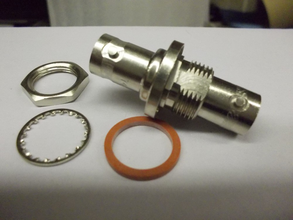 Amphenol BNC Bulkhead Jack to Jack Adapter 31-220, UG-492A/U