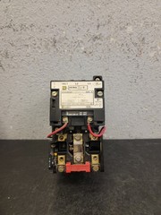 SQUARE D AC Starter: 8536SBO2V02S, 1H491, 3 Poles, NEMA Size 0, 18 A, 120V