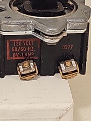 New Lot Of 5 Cutler Hammer E30 contact blocks for switches