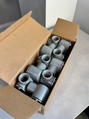 1/2″ Type LR Conduit Body w cover & gasket; die-cast aluminum; threaded