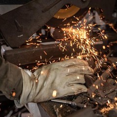 Mens Leather Work Gloves with Reinforced Palm, DIY, Yardwork, Construction,