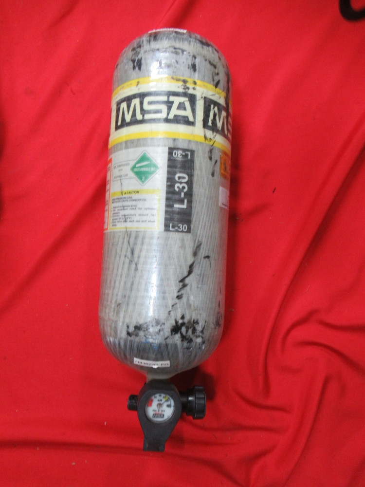 Mfg 2009 MSA 30 Min Carbon 2216 PSI SCBA Cylinder Valve scba AIR TANK BOTTLE