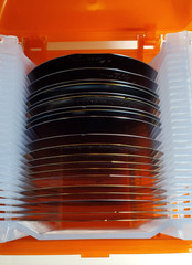 20 Old Historic 1980s 5″ Silicon Conductor Wafers Copper Plated in Original Box