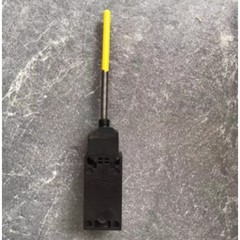 1PCS NEW EATON MOELLER LS-S11S/S travel switch #S