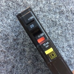 NEW Circuit Breaker Square D QOB120GFI 20 Amp ONLY FOR BOLT ON PANEL GFCI
