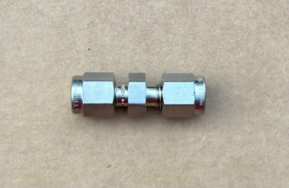 Swagelok Stainless Steel Union Fitting, 1/8″ OD Tube, SS-200-6 Several Avail New