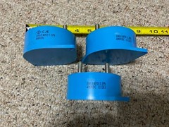 CJE Dielectric Material: Polypropy Capacitors 100.0uF 400VDC 75A (screw nut)