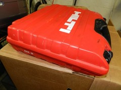 2 Tools HILTI DX2 & Remington 476 Powder-Actuated Tools + 50 Strips Of Ammo .