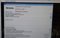 Tektronix RSA5126B Real-Time Signal and Spectrum Analyzer 1Hz-26.5GHz LOADED Opt
