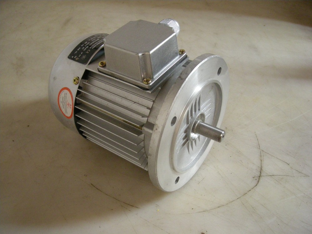 Zhaoqing Lijia 3 Phase Electric Motor 0.37 kW 1680 RPM 277/480 VAC 60Hz 1.54/0,8