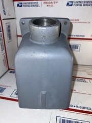 HUBBELL HBL BB602W 60A PIN&SLEEVE 1-1/4” & 1-1/2” RECEPTACLE BOX *USED* ⚡️💥🔥